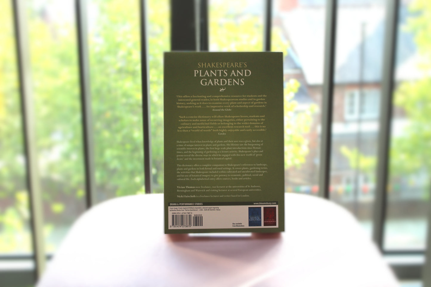 Shakespeare's Plants and Gardens: A Dictionary