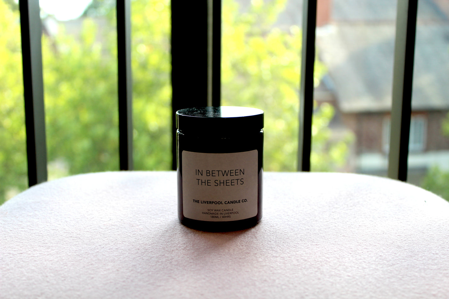 Liverpool Candle Company - In Between The Sheets 180ml